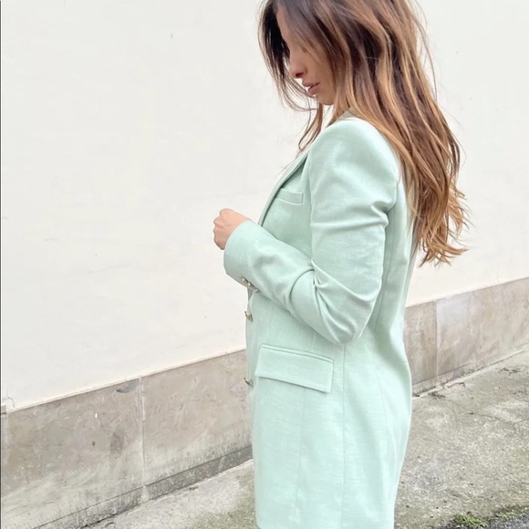 NWT ZARA FITTED BLAZER WITH GOLDEN BUTTONS LIGHT GREEN - Picture 13 of 16